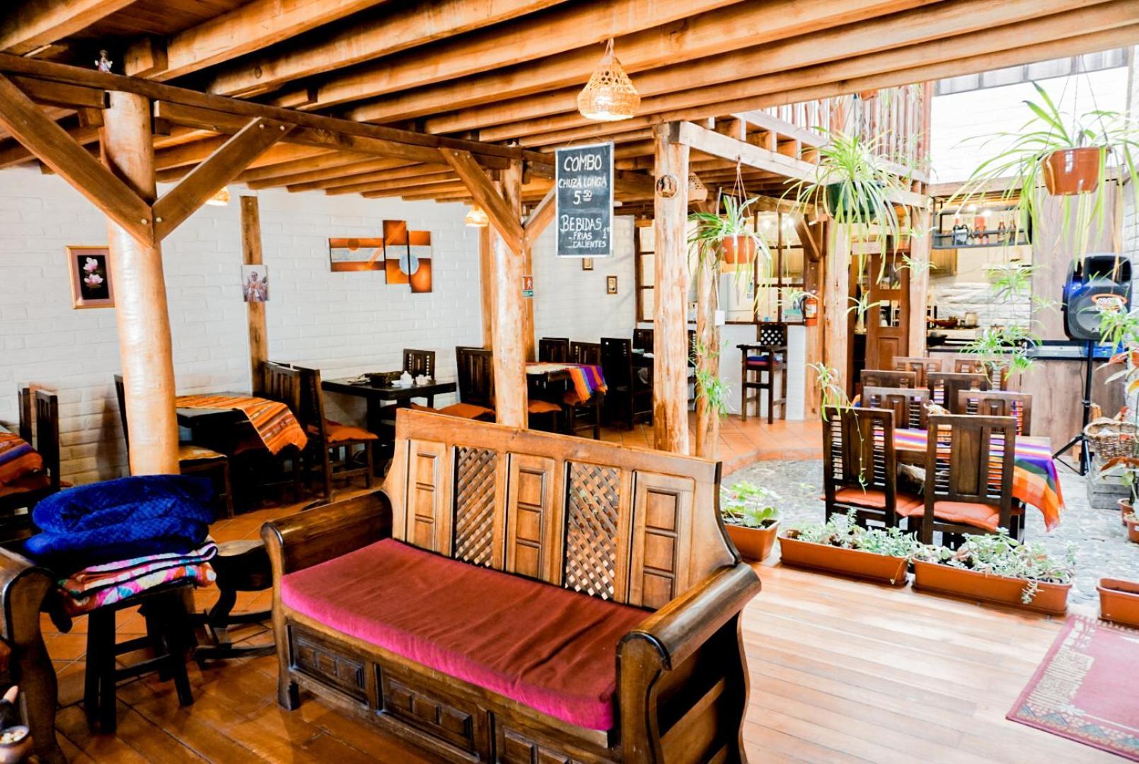 Chuza Longa Home Guamote Exterior photo